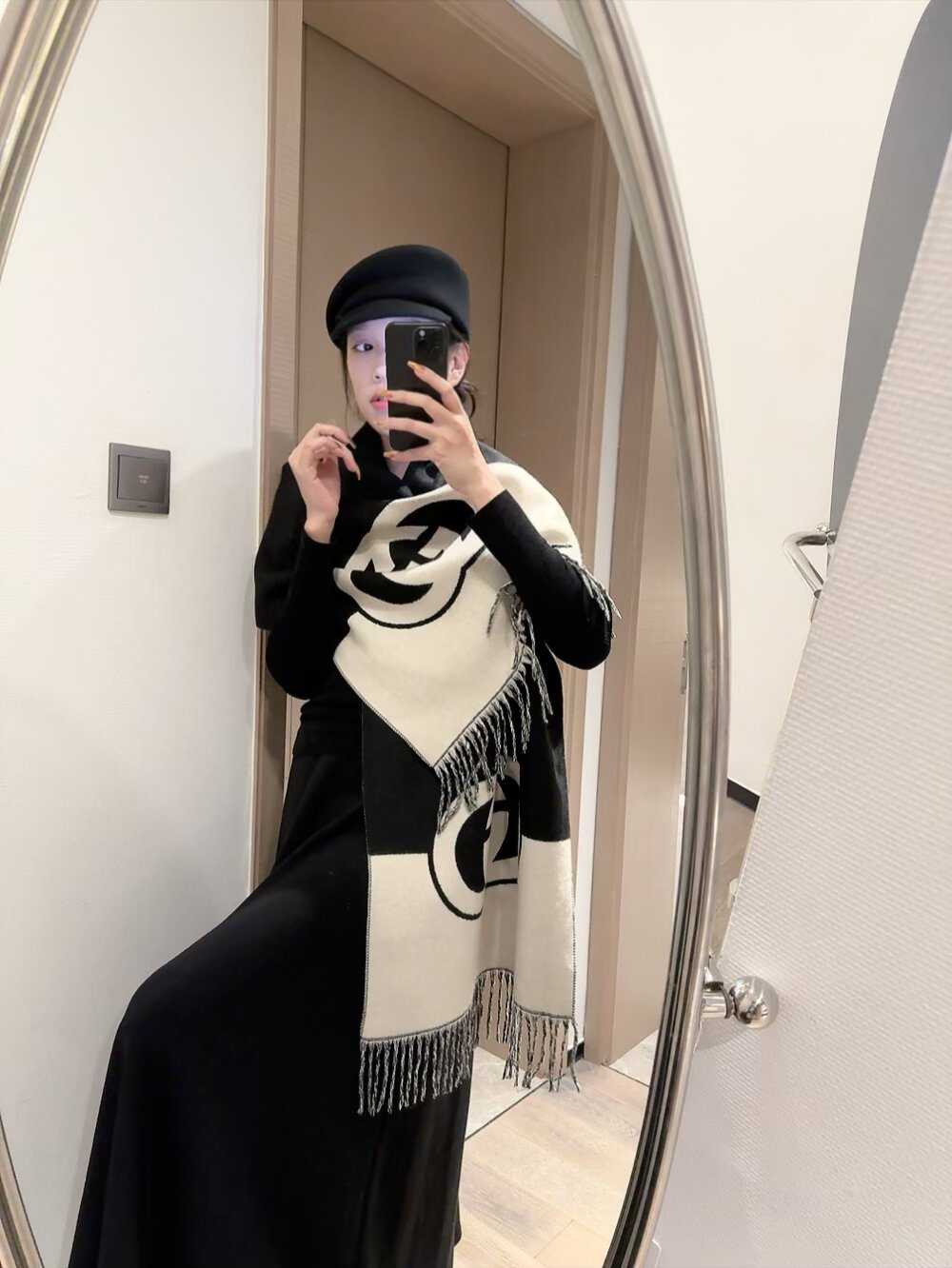 Gucci Interlocking G Fringed Shawl